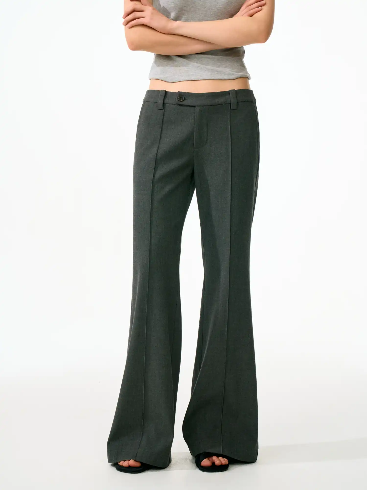90s Retro Low-Rise Floor-Length Puddle Pants - Image 7