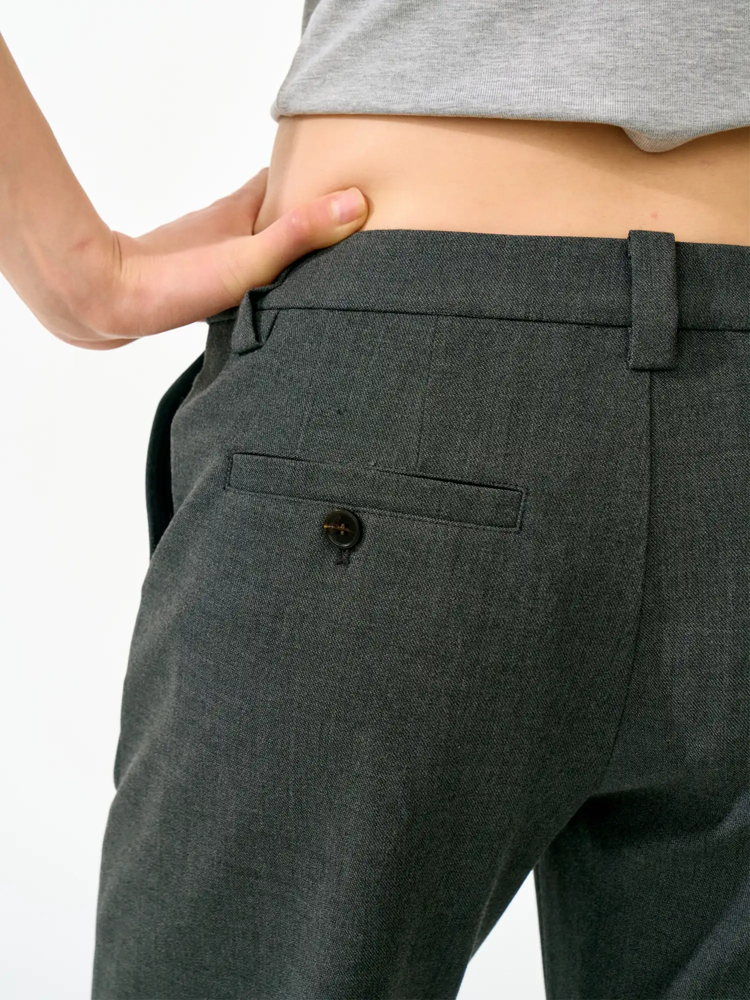 90s Retro Low-Rise Floor-Length Puddle Pants - Image 9