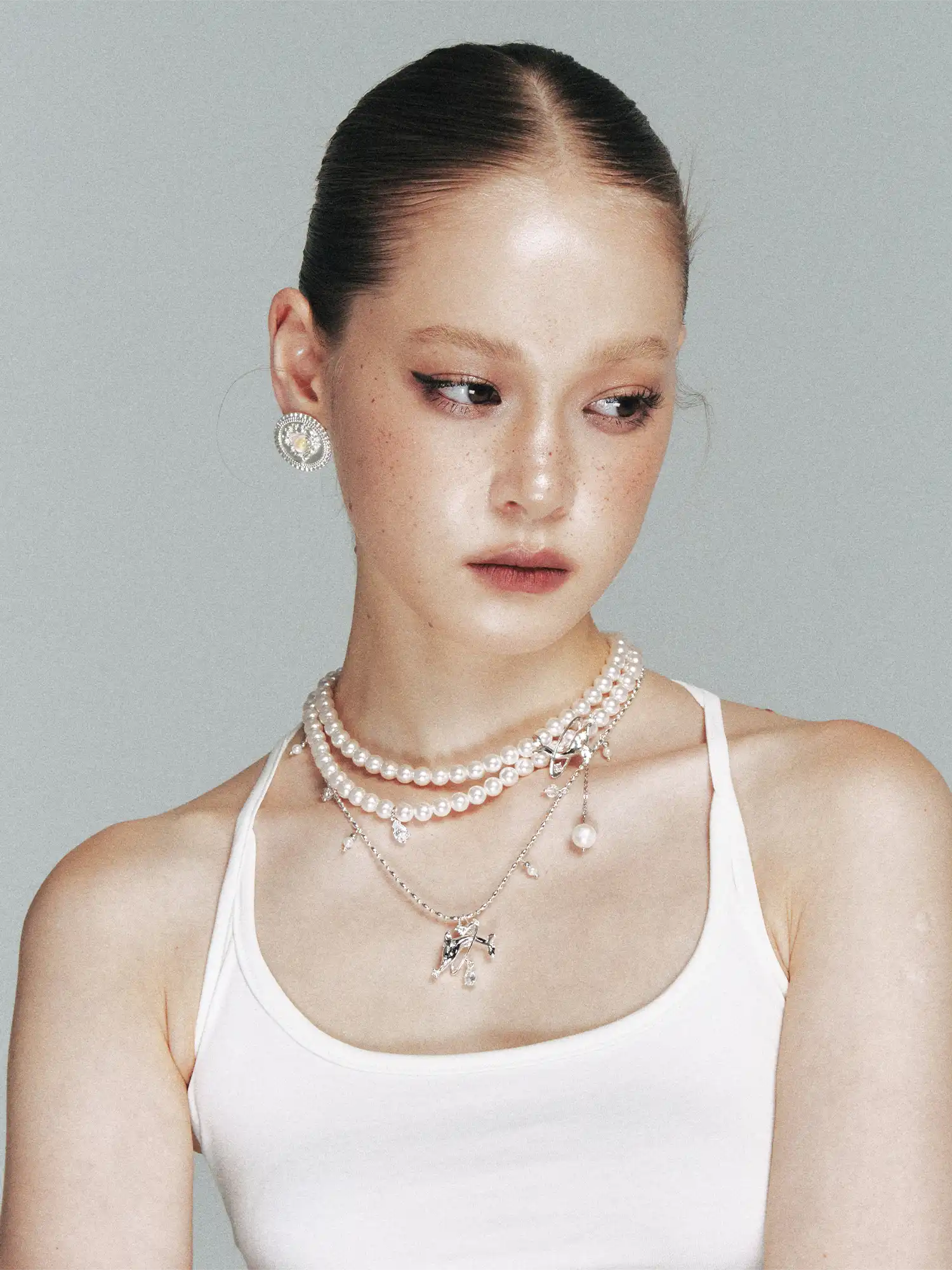 Beaded Chain Whale Necklace - Image 5