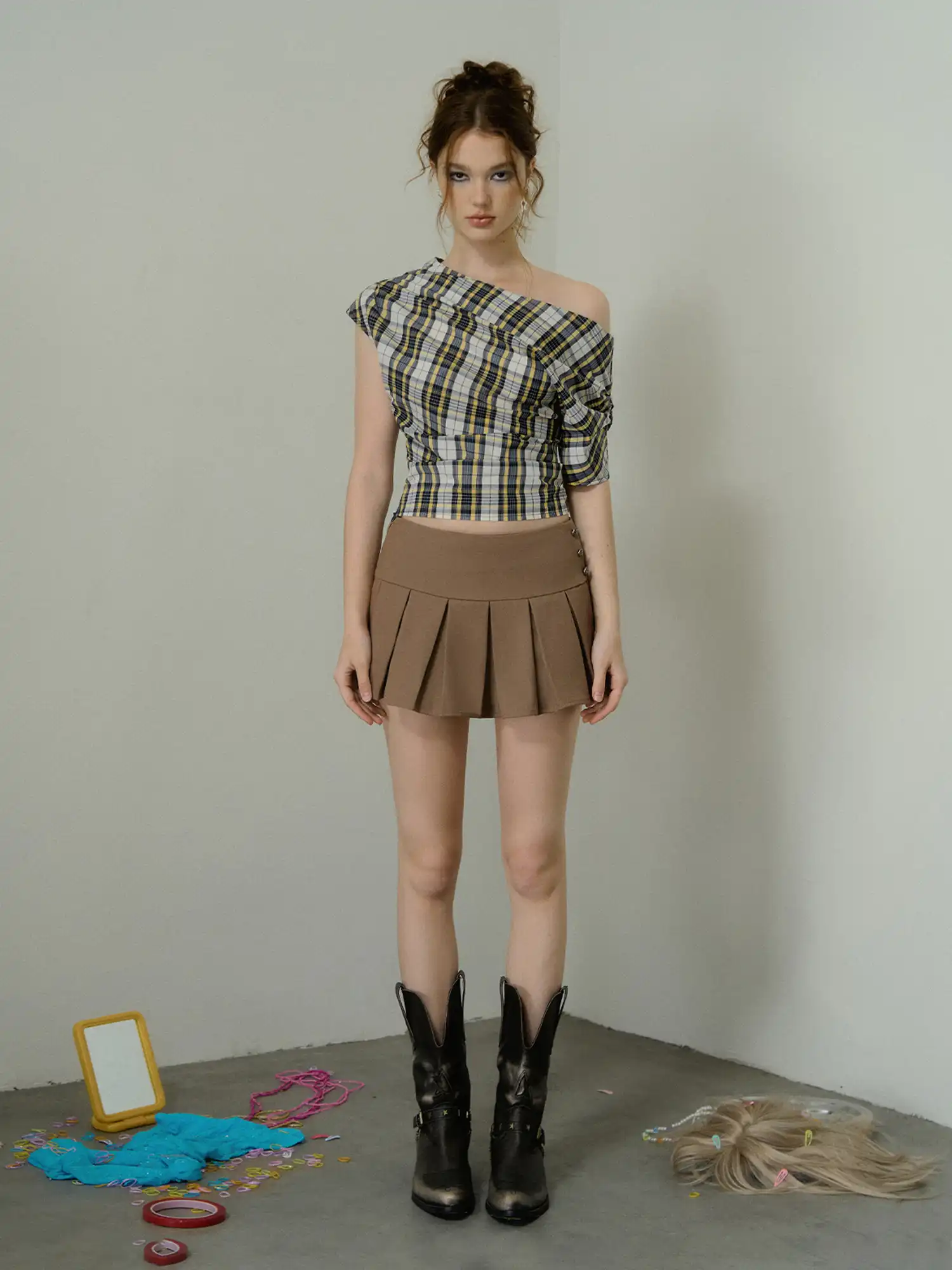Box-Pleated Wool-Blend Mini Skirt - Image 9