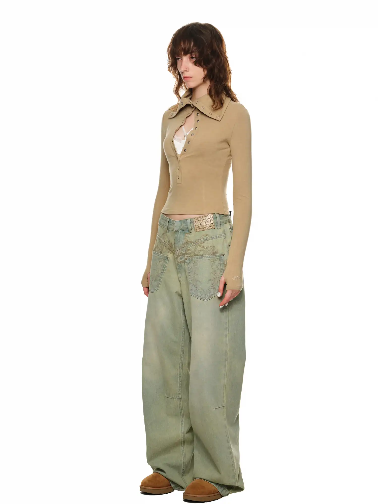 Fold & Frame Turtleneck - Image 10