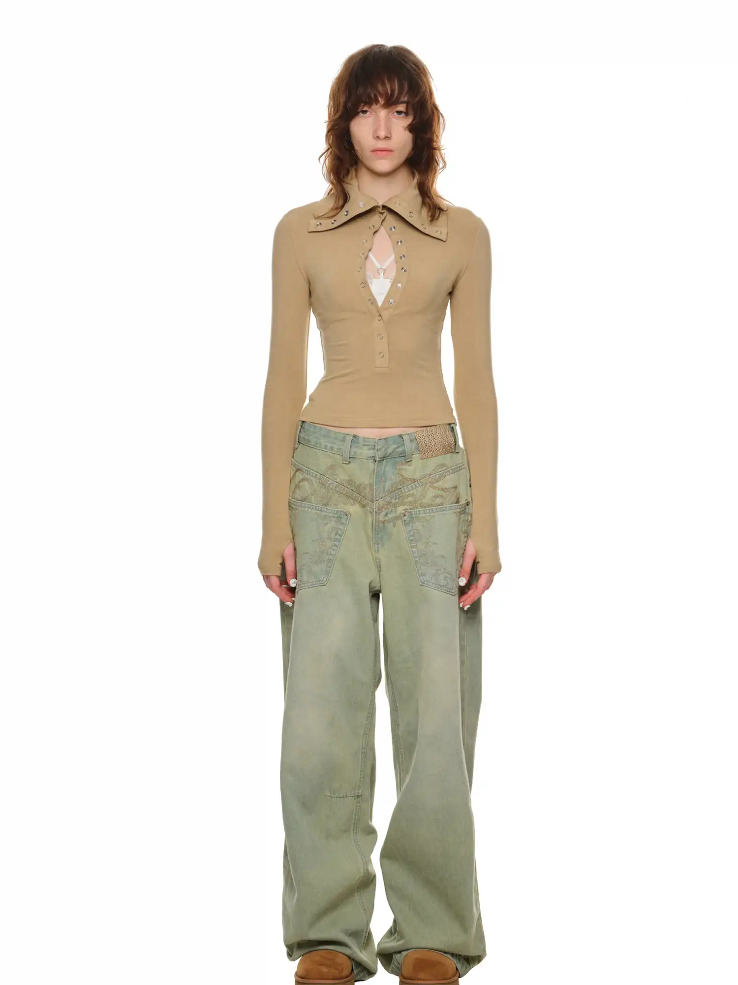 Fold & Frame Turtleneck - Image 9