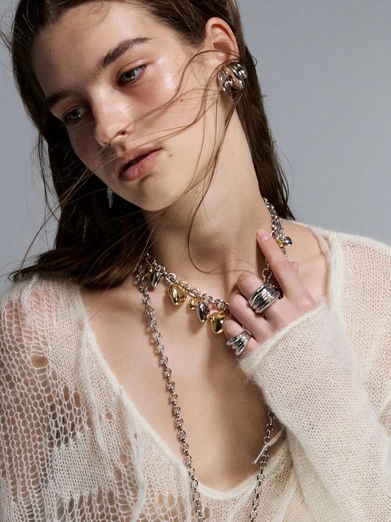 Heart-Shaped Pendant Choker - Image 6
