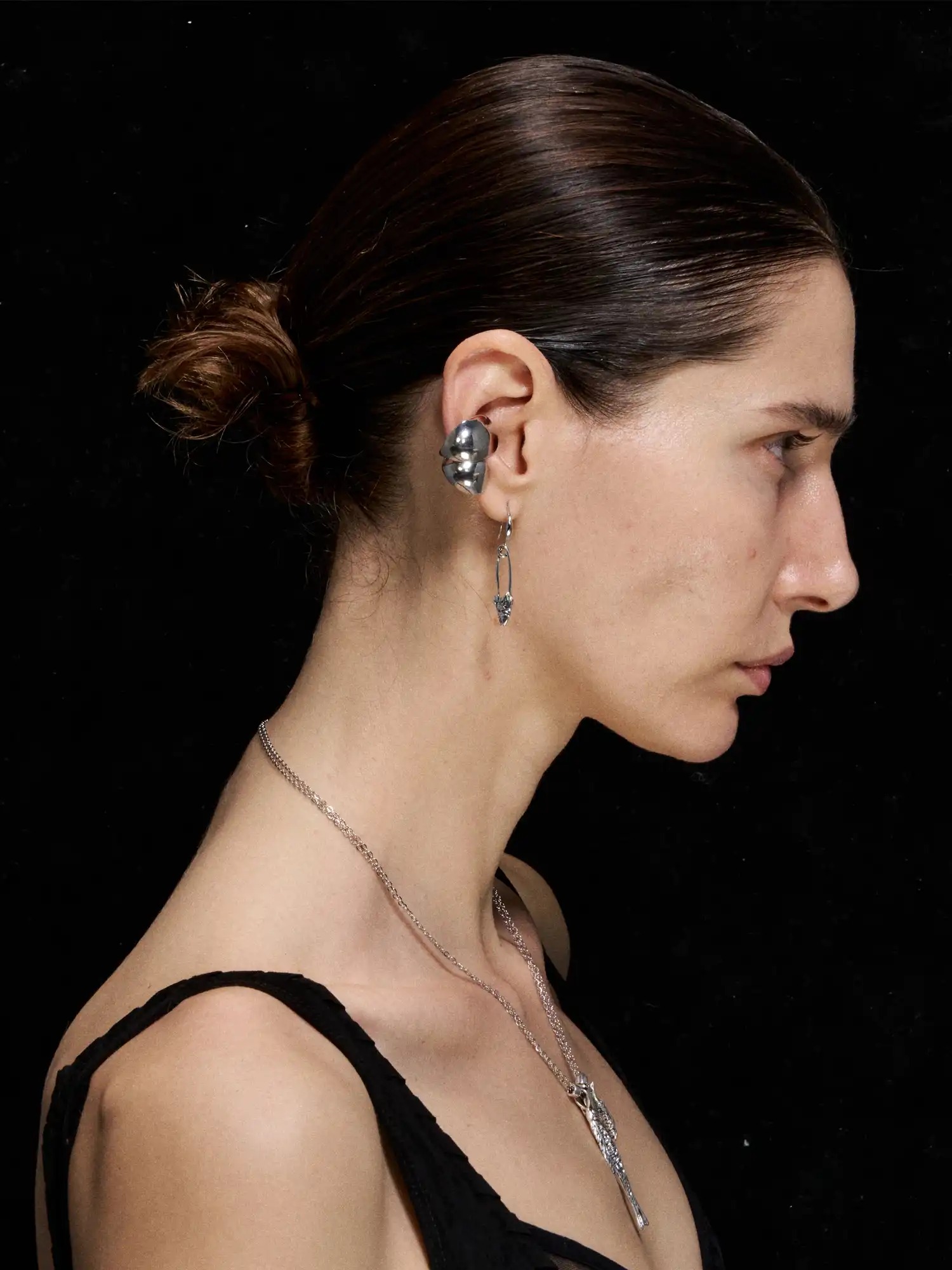 Irregular Cracked-Heart Metal Ear Cuff - Image 7