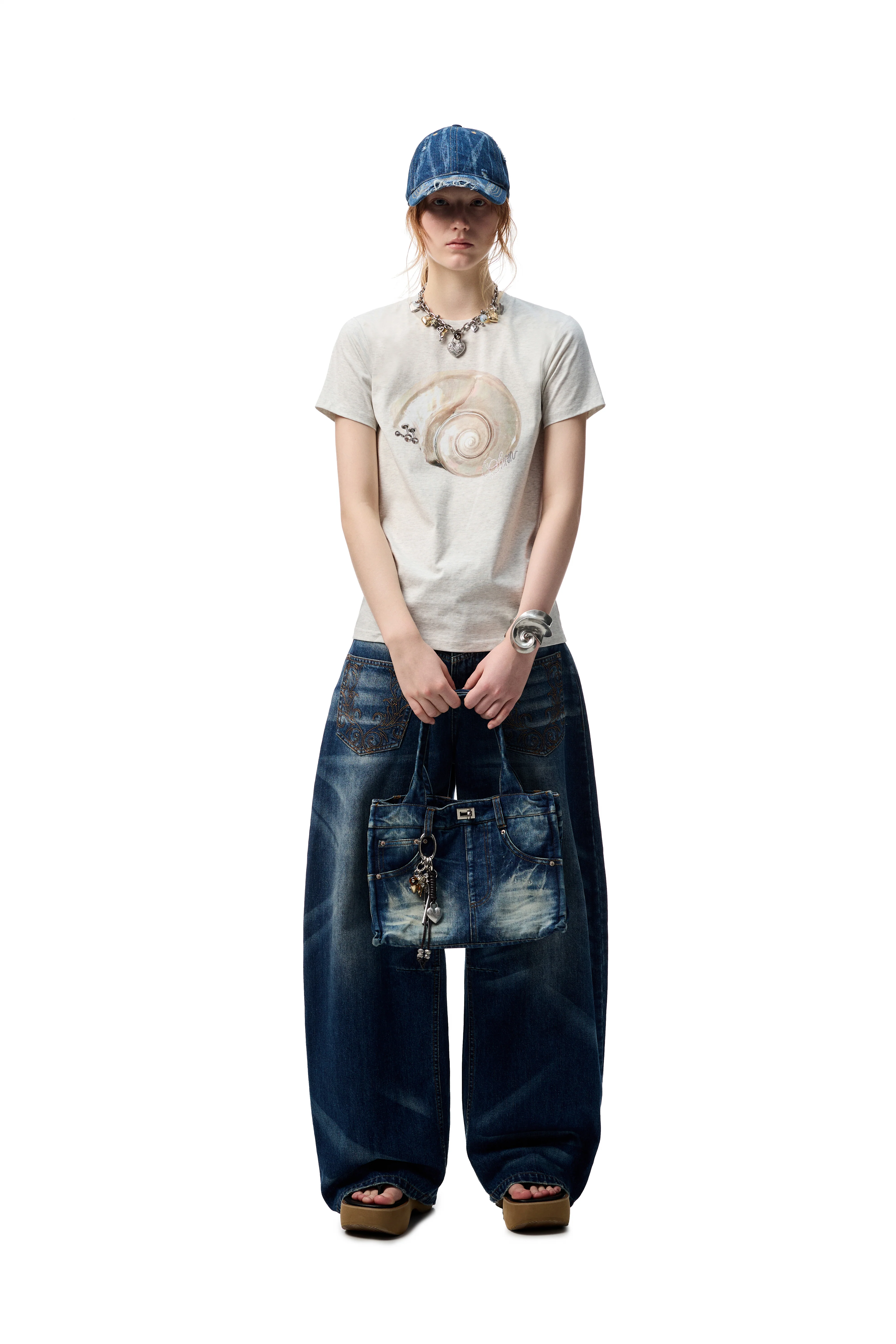 Petal Tide Graphic Loose Tee - Image 9
