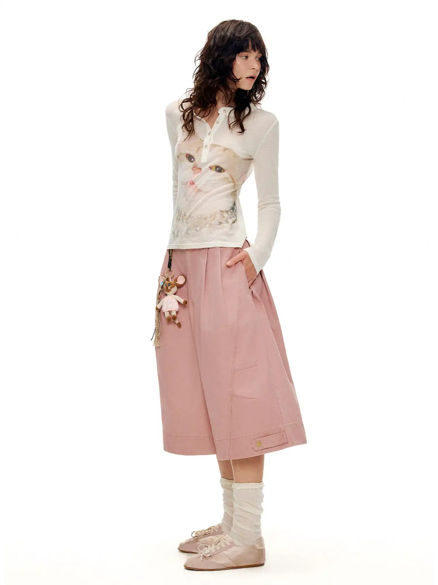 Pleated Cotton Canvas Wide-Leg Cropped Pants - Image 9