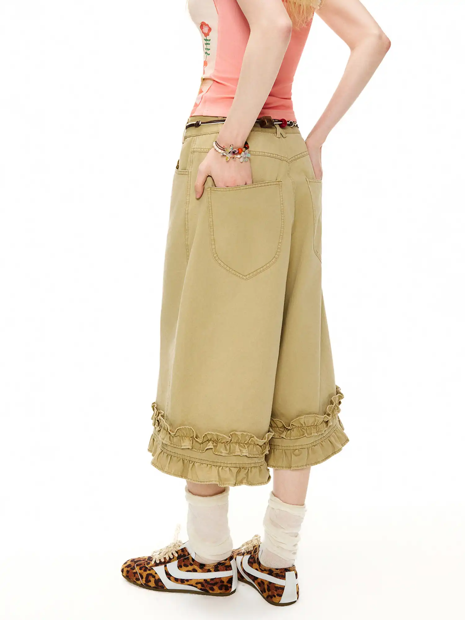Ruffle Hem Khaki Wide-Leg Cropped Pants - Image 3