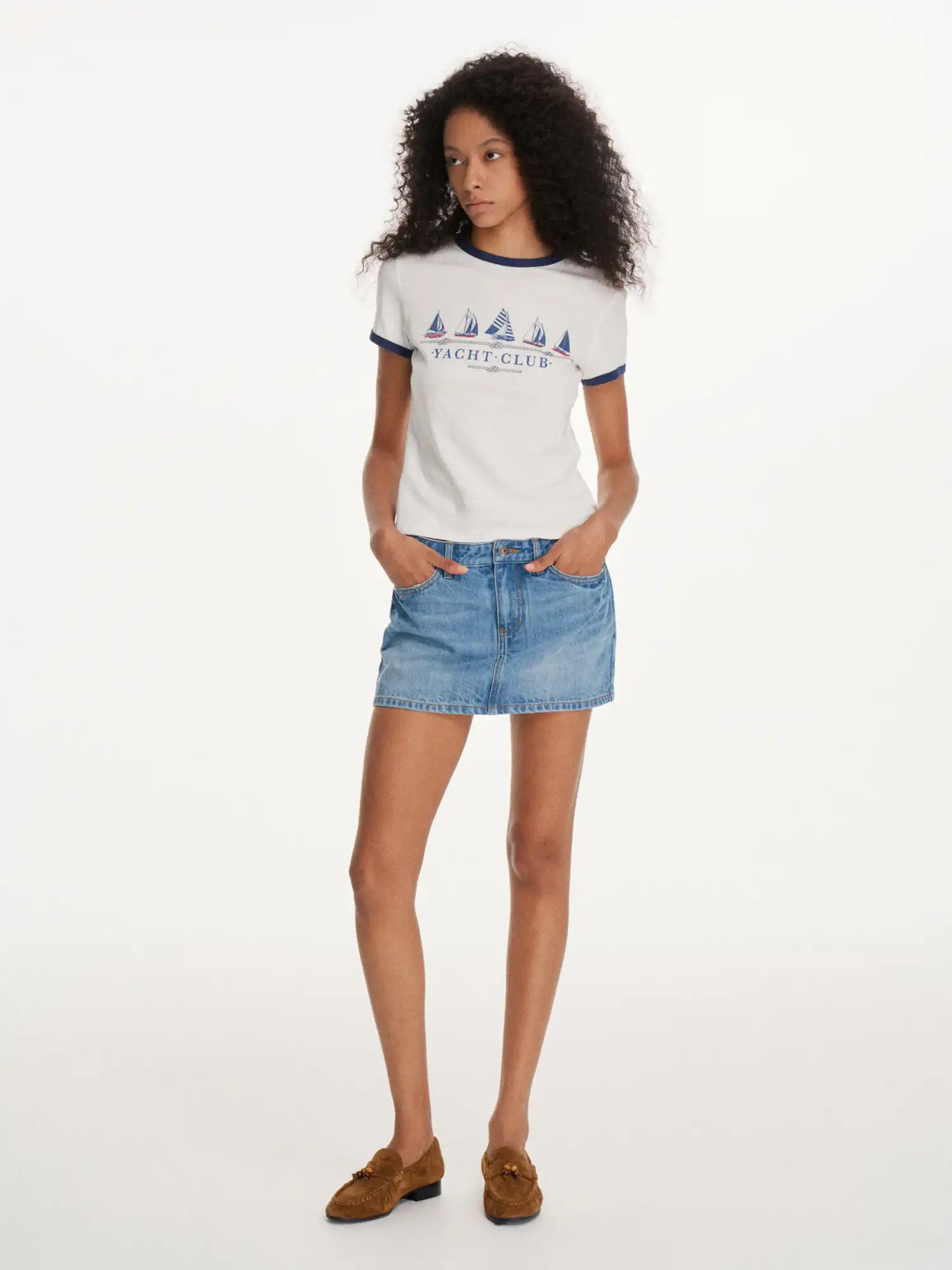 San Diego Vintage Ringer Graphic Tee - Image 5