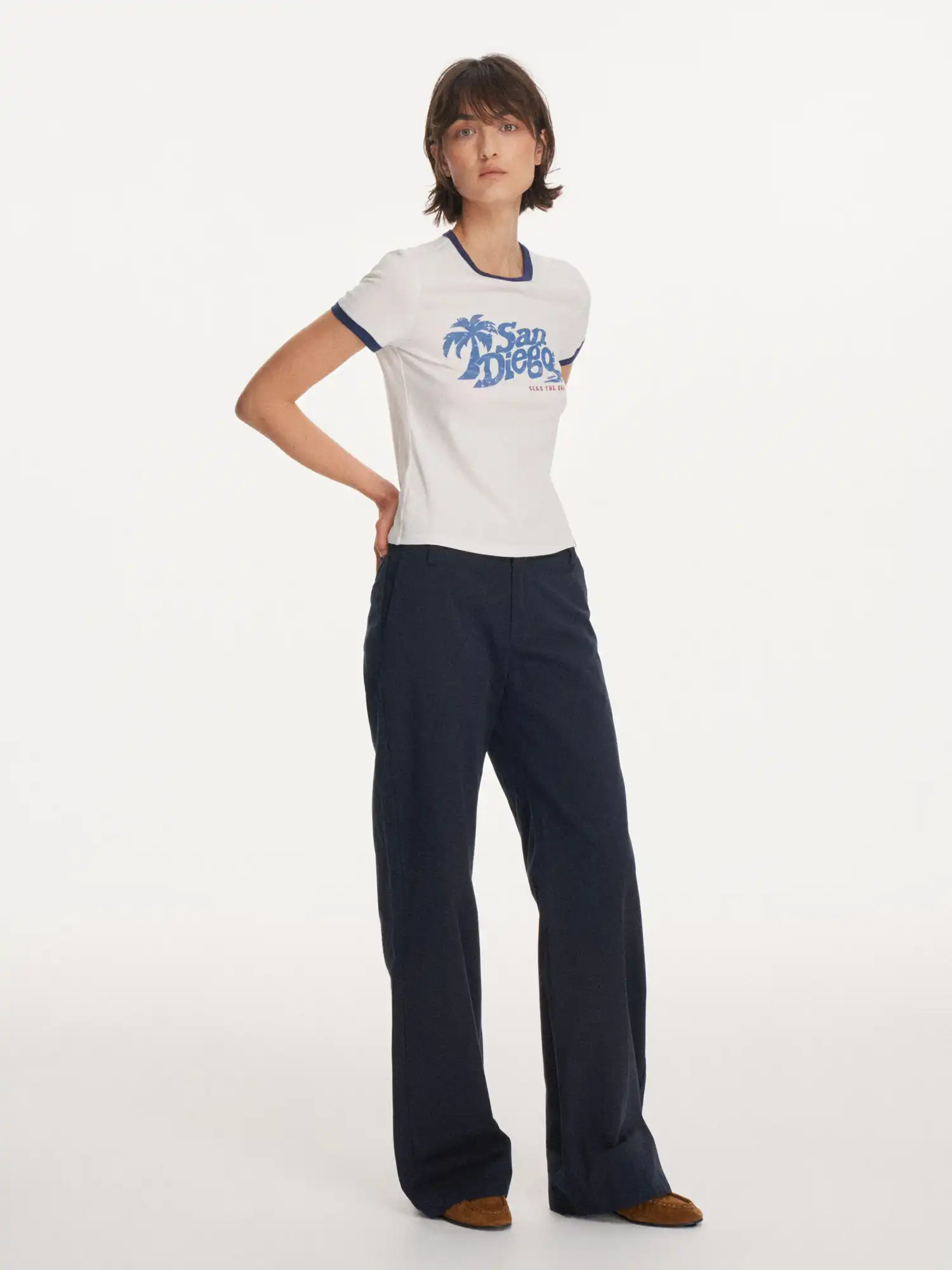 San Diego Vintage Ringer Graphic Tee - Image 6