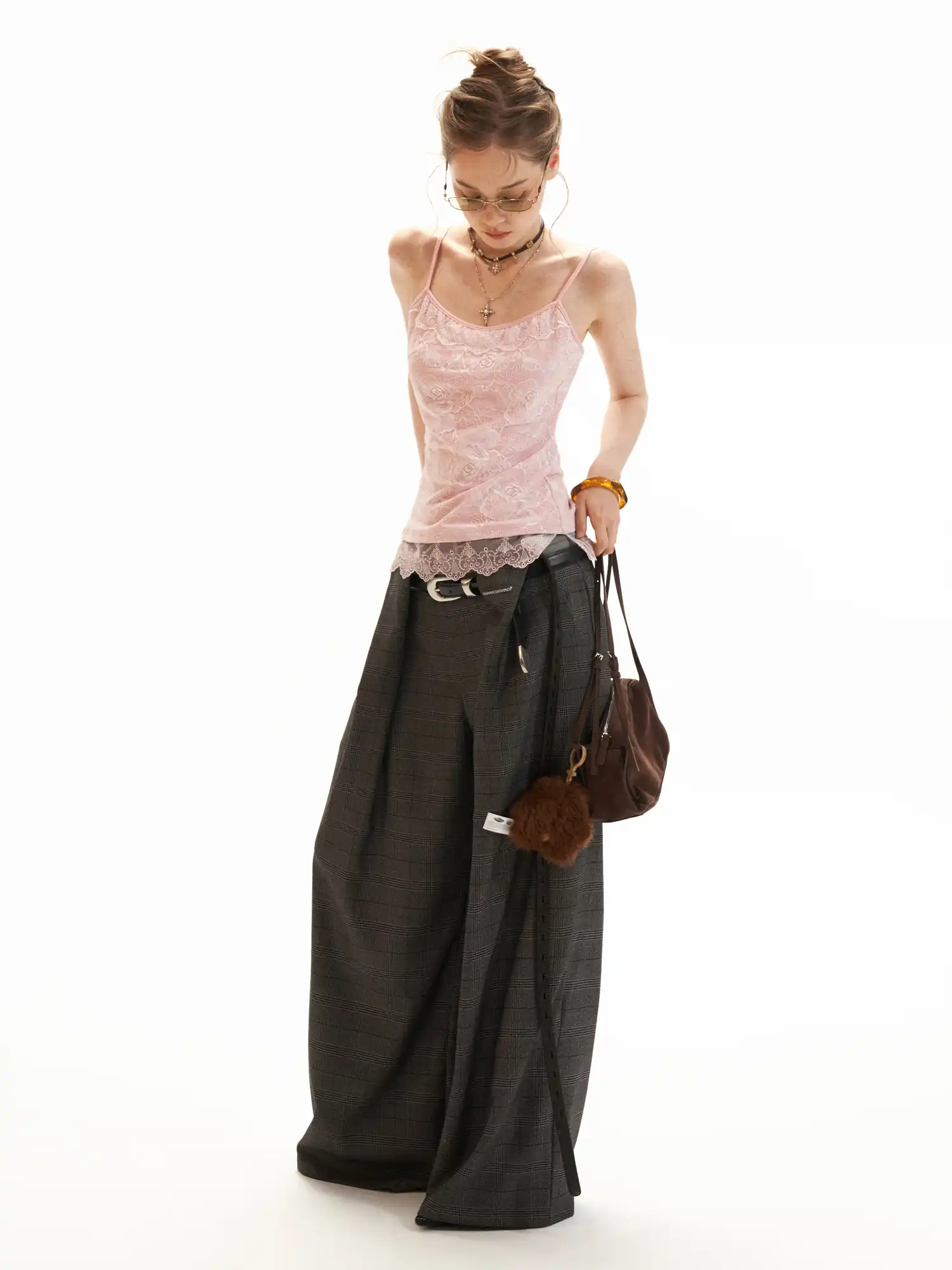 Scalloped Floral Lace Camisole Tank Top - Image 8