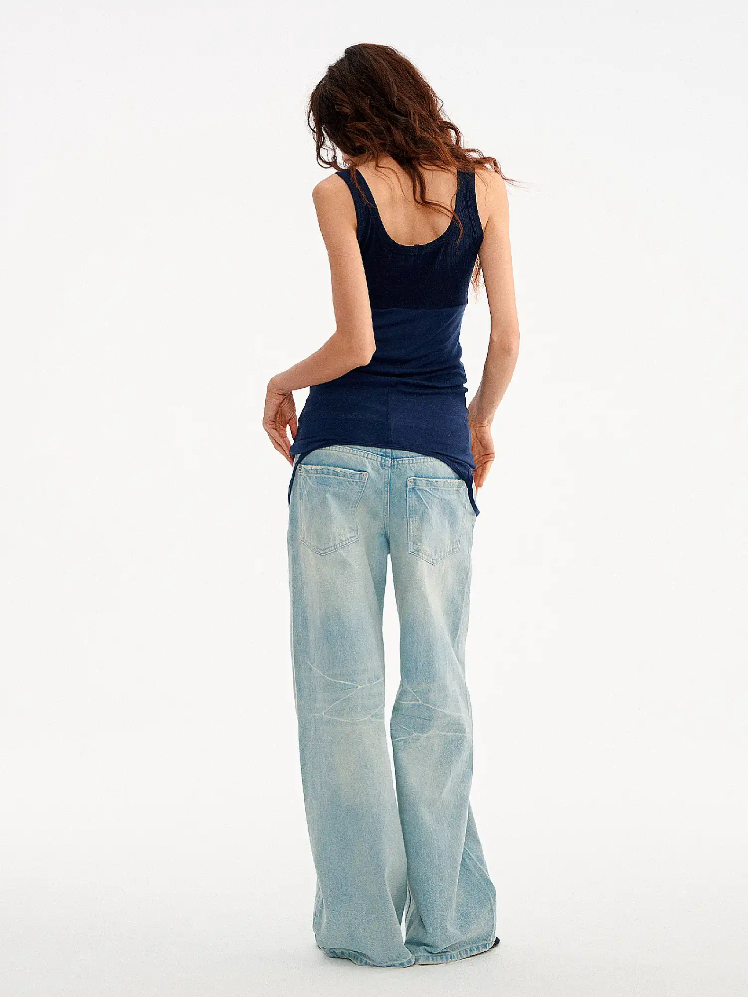 Scoop Neck Knit Longline Tank Top - Image 7