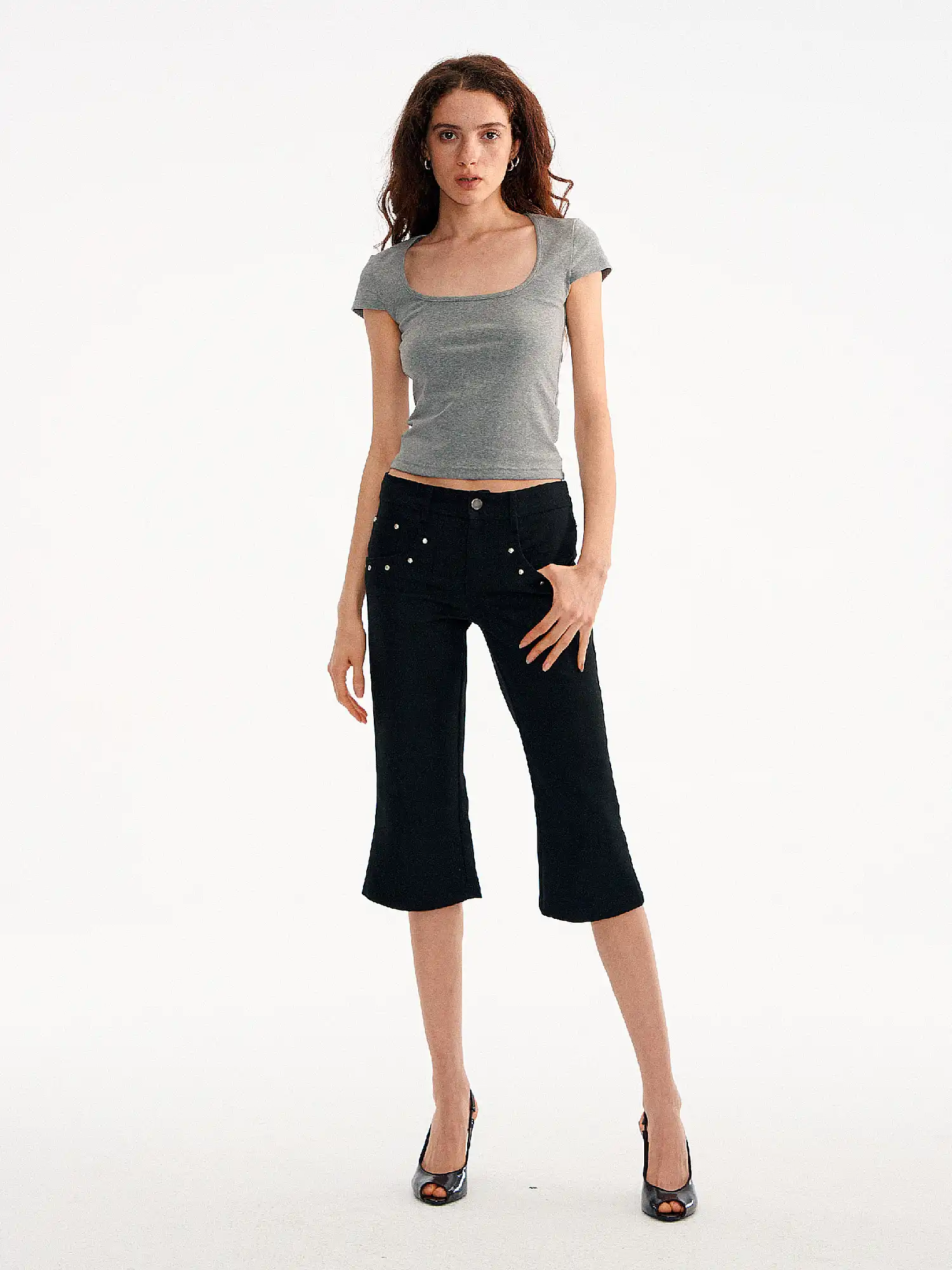 Square Neck Fitted Cropped T Shirt - Image 4