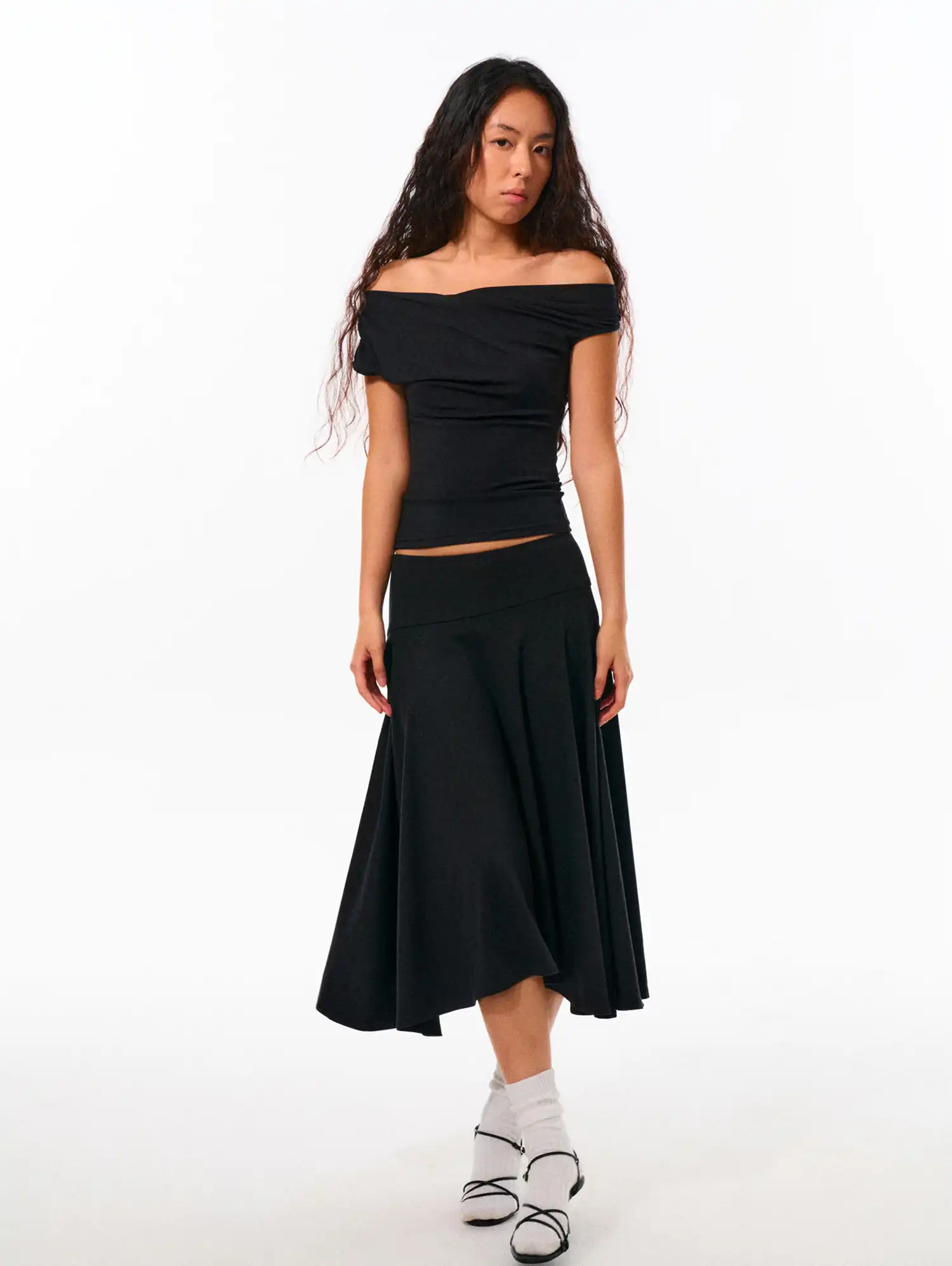 Stretchy Pleated Midi Skirt - Image 7