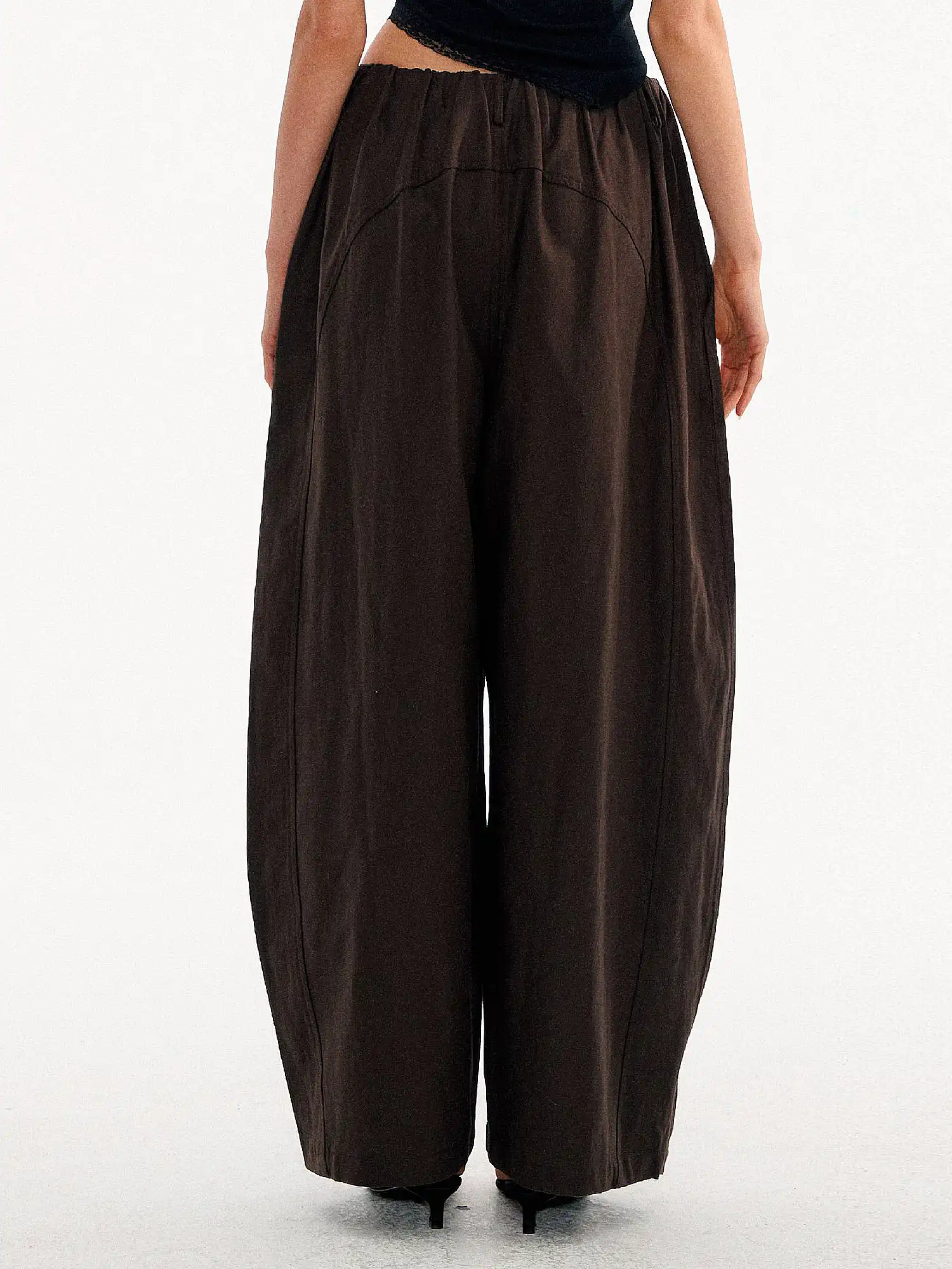 Tencel-Cotton Pleated Barrel Pants - Image 8