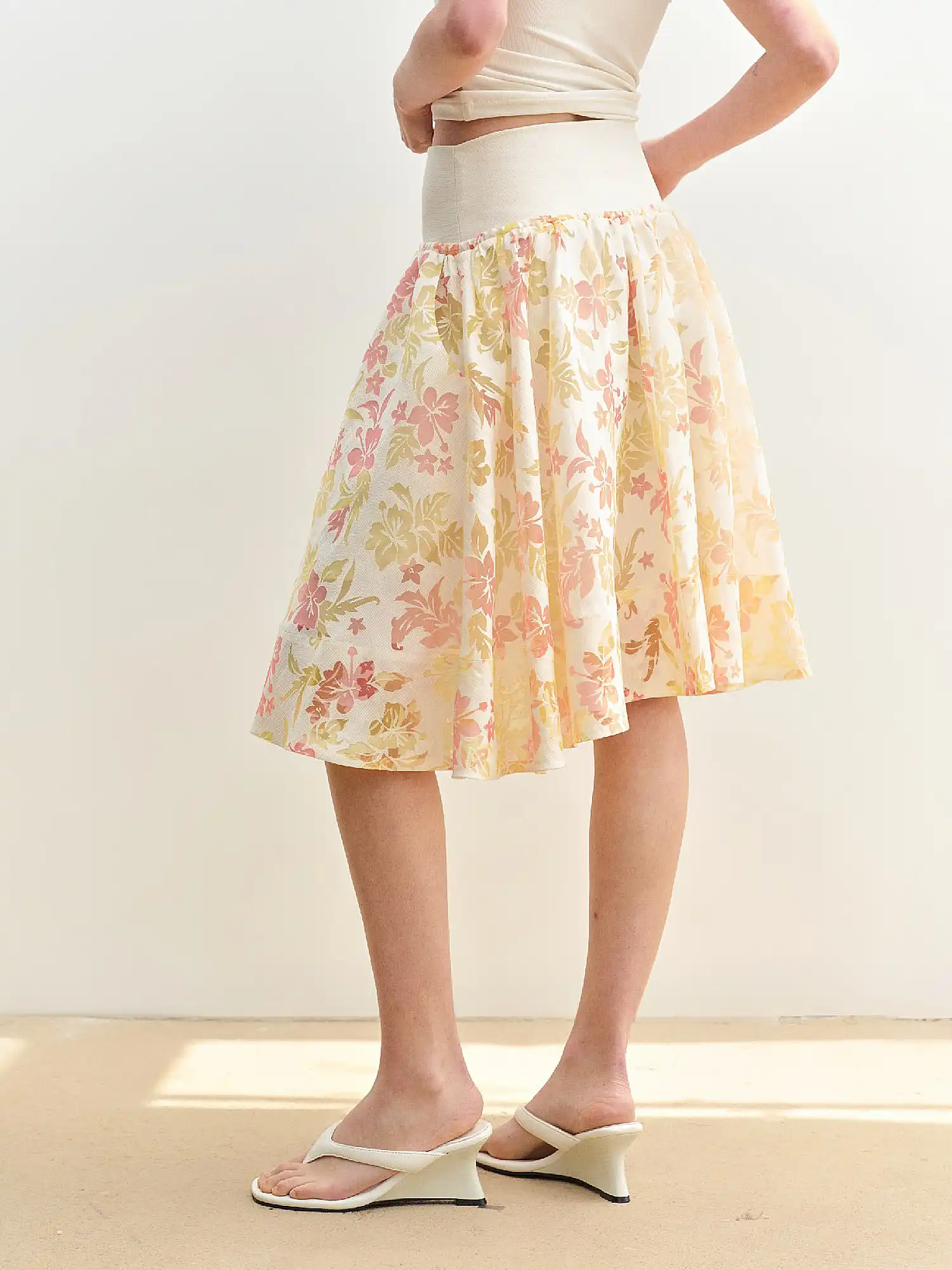 Tropical Floral High Waisted Mini Skirt - Image 3