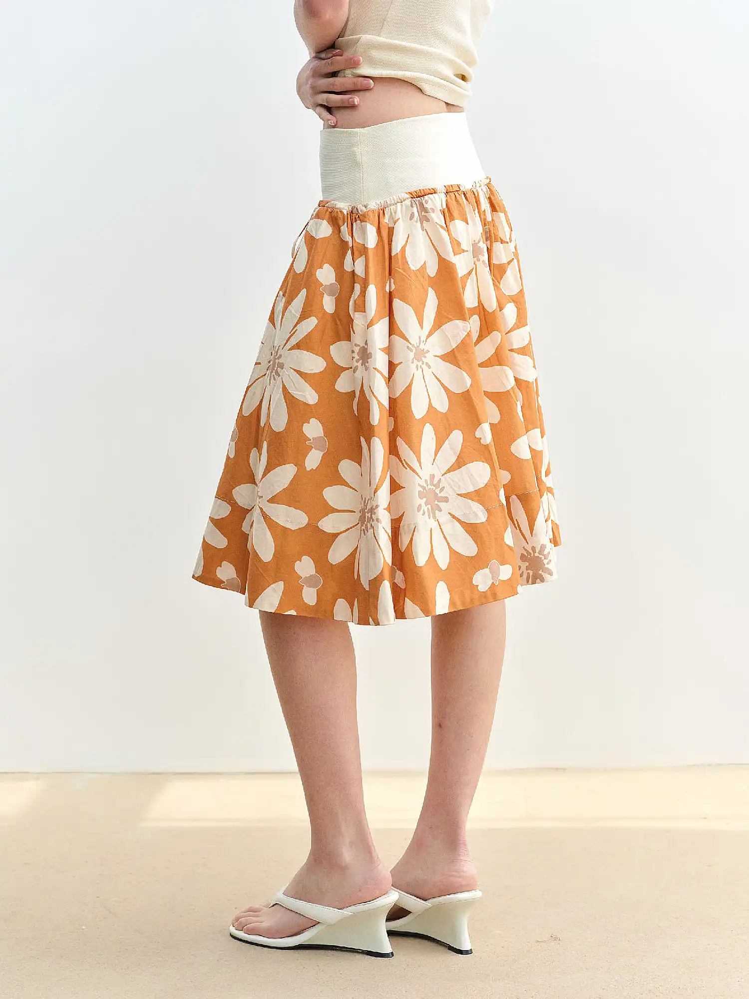 Tropical Floral High Waisted Mini Skirt - Image 9