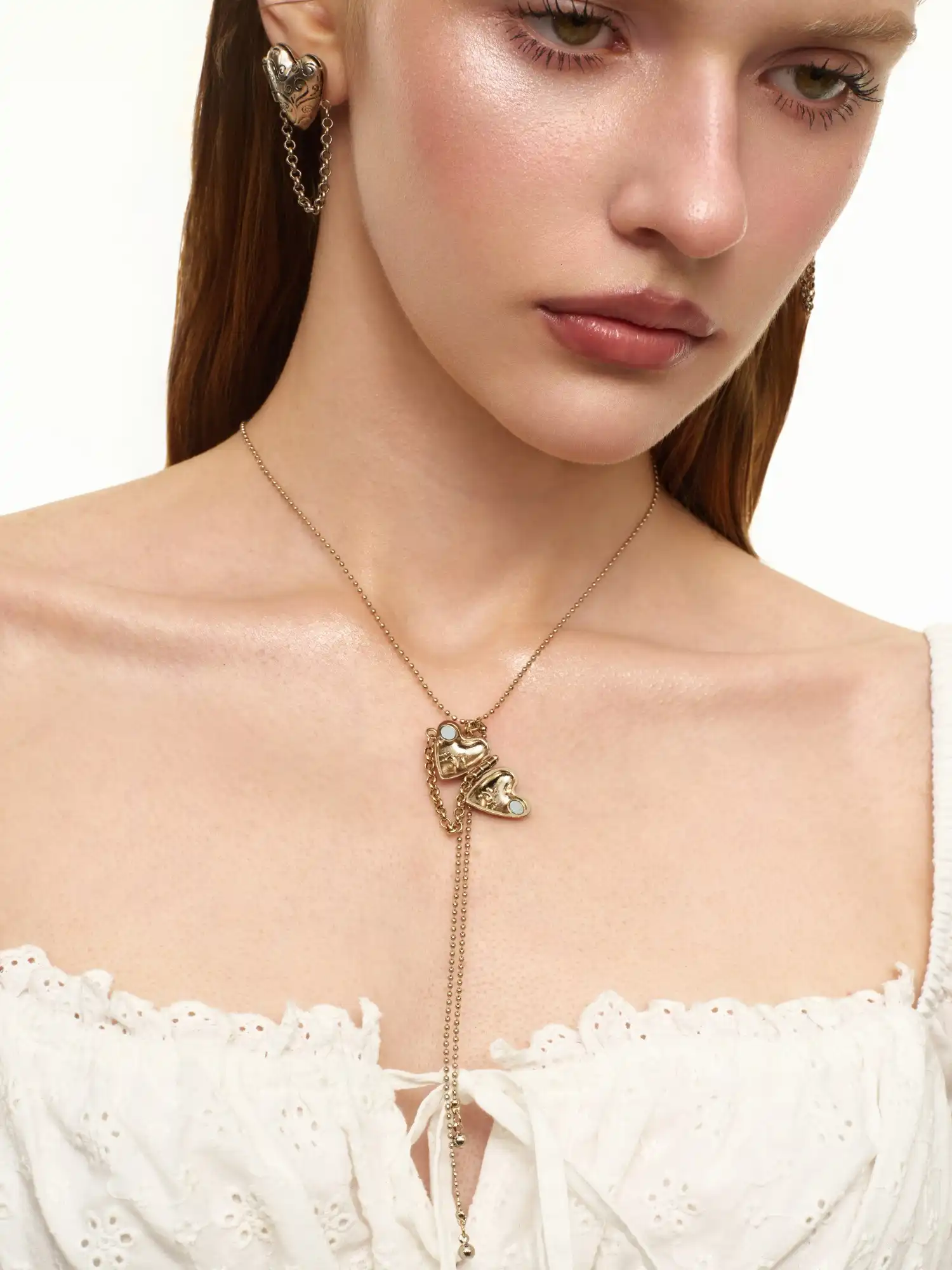 Victorian Scrollwork Heart Locket Lariat Necklace - Image 4