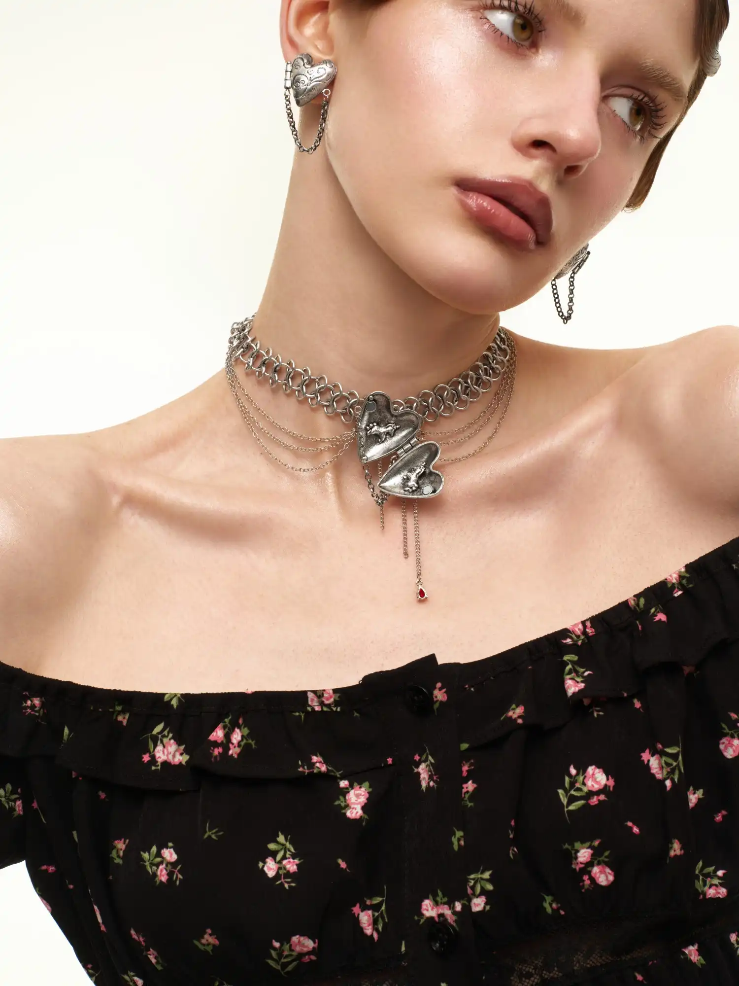 Vintage Heart Chainmail Layered Chain Choker - Image 5