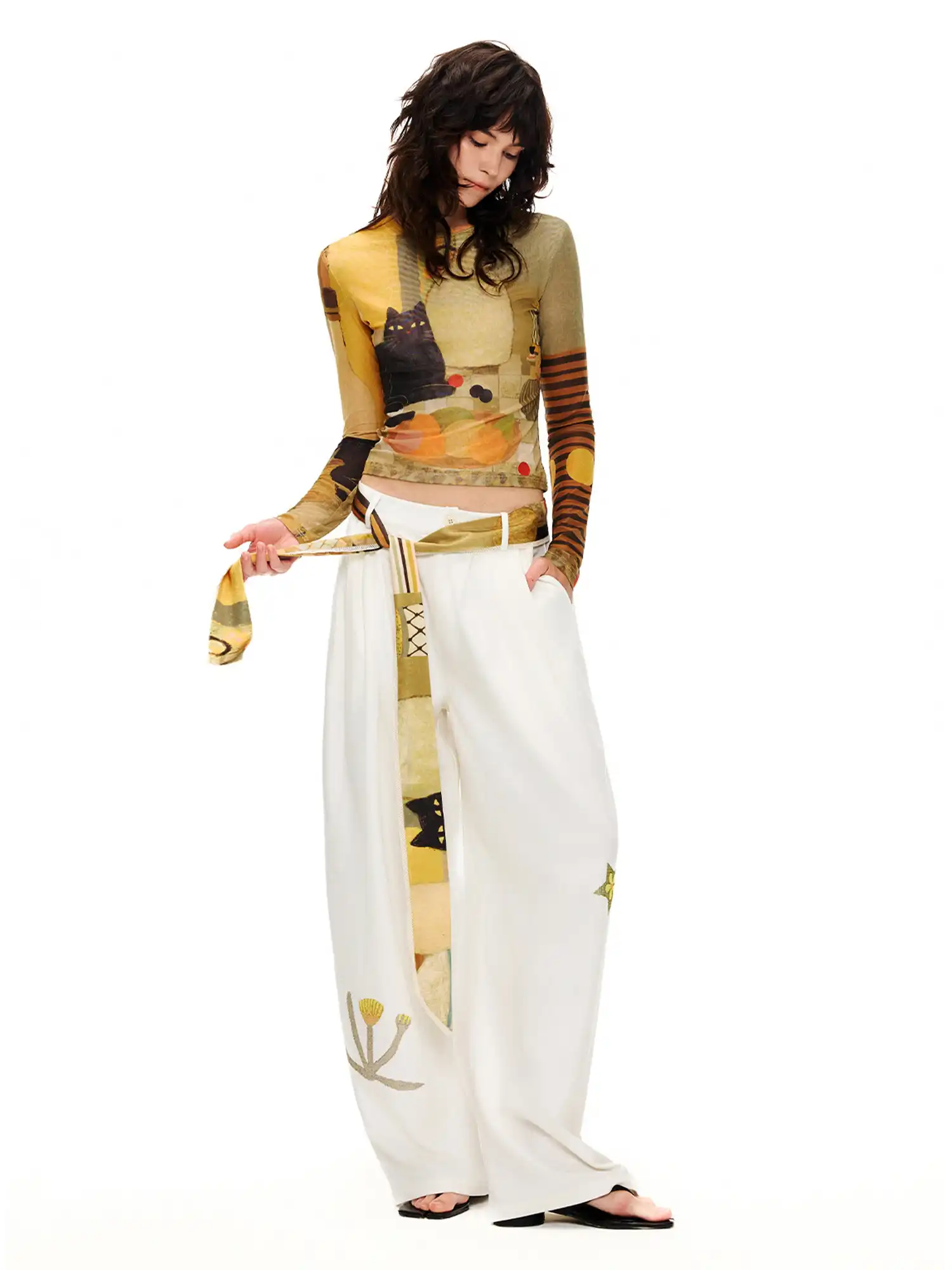Whimsical Cat Long-Sleeve Fitted Crop Top - Image 6