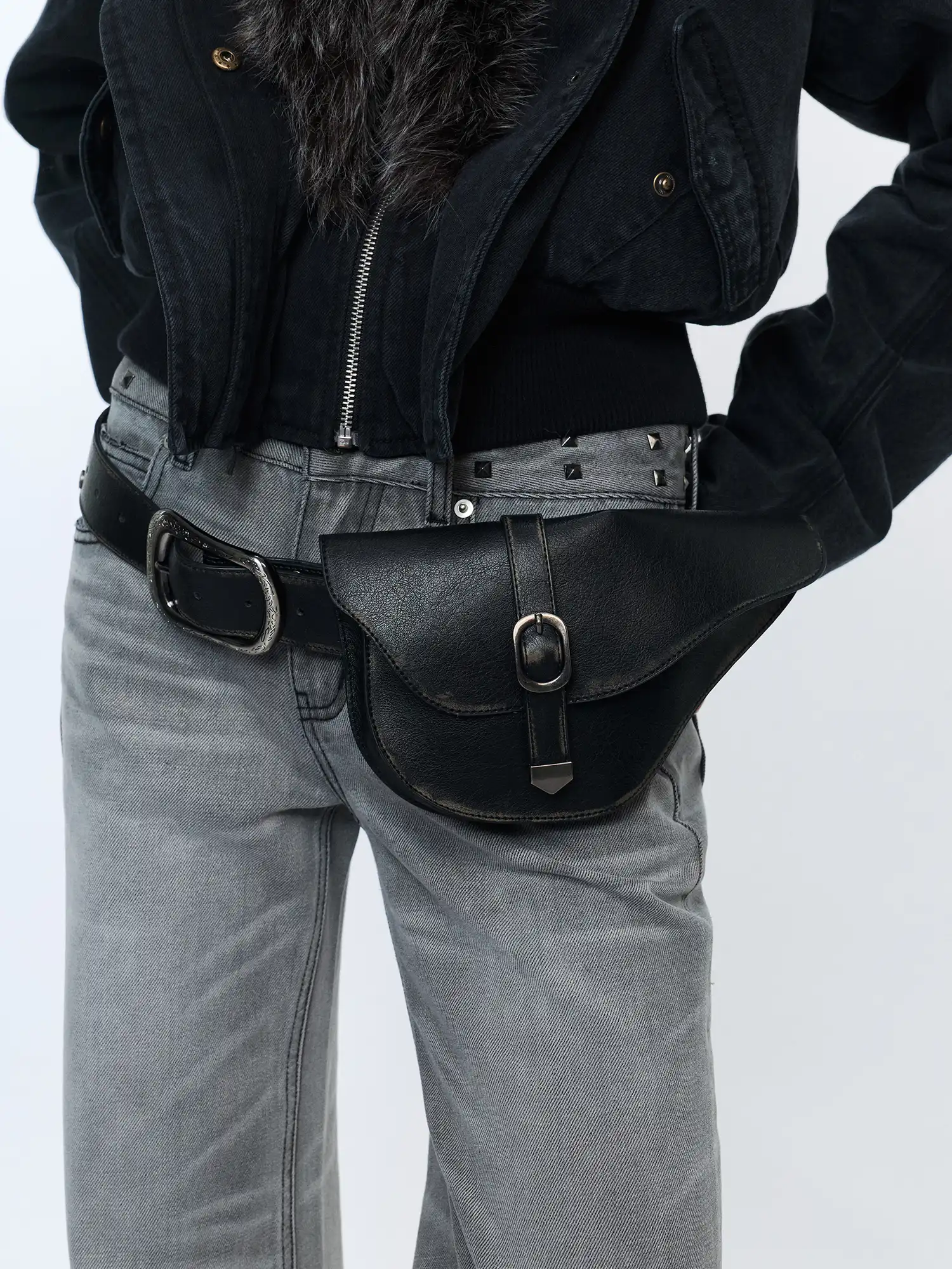 Y2K Western Leather Zip Belt With Detachable Saddle Waist Pouch - Image 9